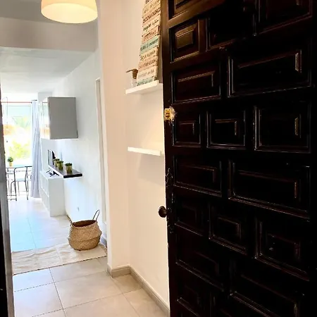 Estudio Miraverde, Adeje アパート